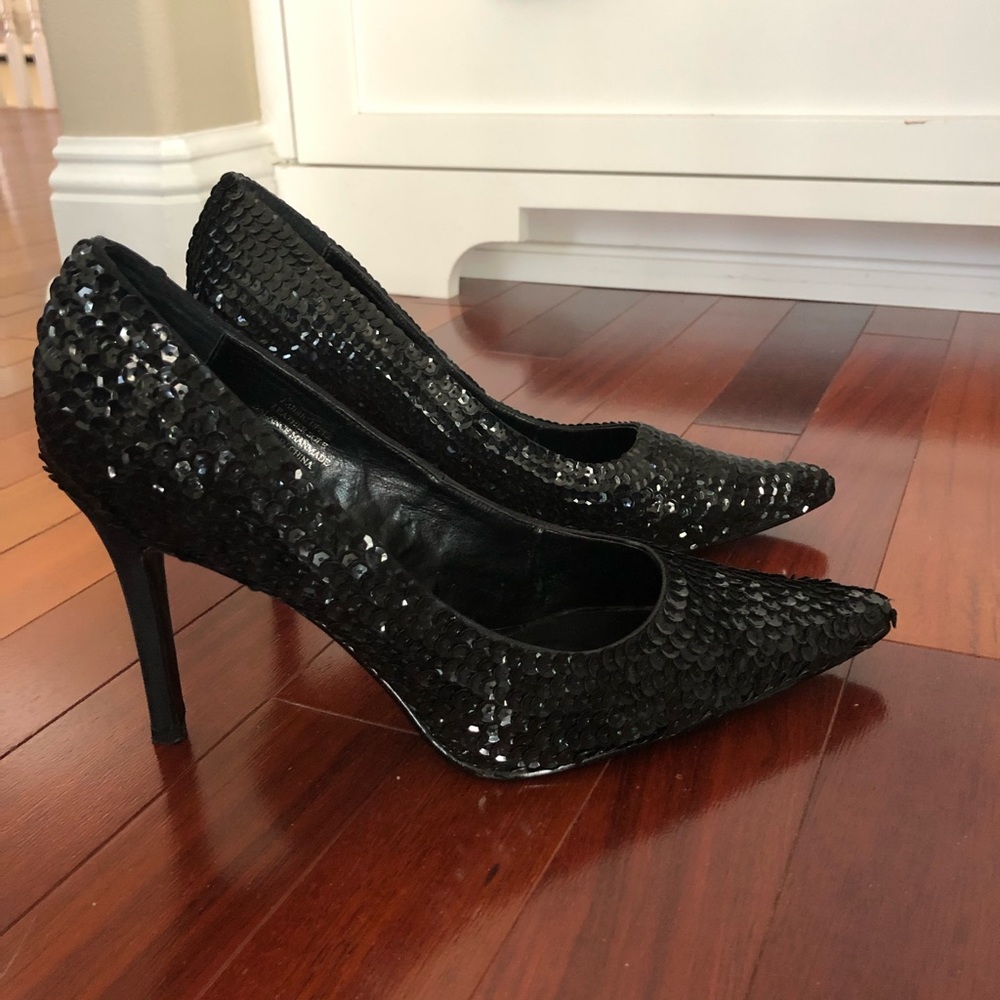Colin Stuart black sequin dress pumps, 3.75 inch heel, size 8M